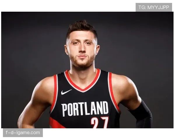 马赛防守体系调整引热议，新赛季能否重振竞争力成焦点